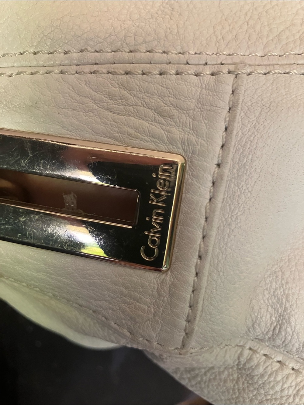 Calvin Klein Beige Leather Shoulder Bag - Picture 3 of 7